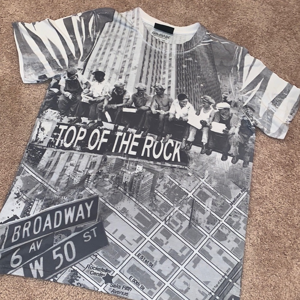 Men’s Graphic Tee